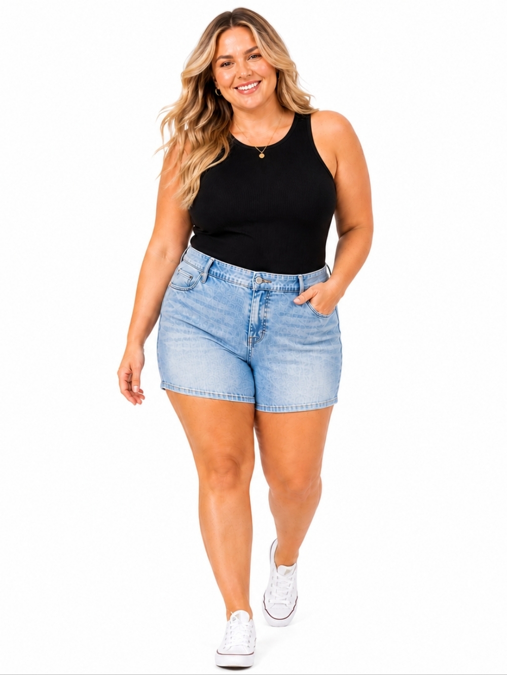 Torrid Size 22 Light Wash Vintage Stretch Denim Shorts 5” Inseam Mid Rise